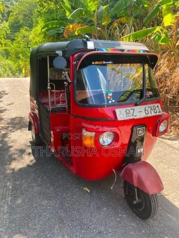 Bajaj RE 2009