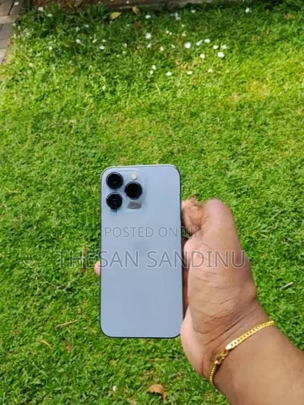 Apple iPhone 13 Pro (Used)