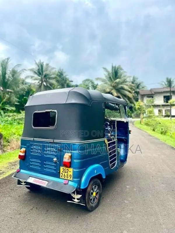 Bajaj RE 1993
