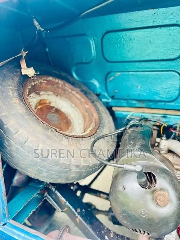 Bajaj RE 1993