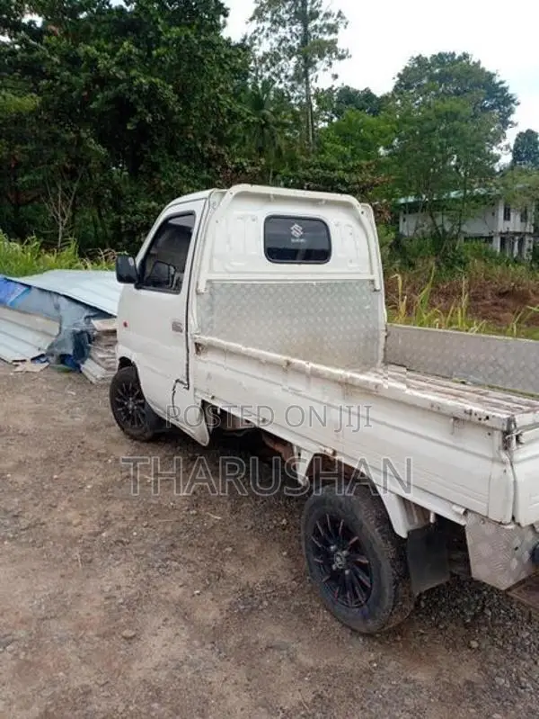 Suzuki Carry 2004