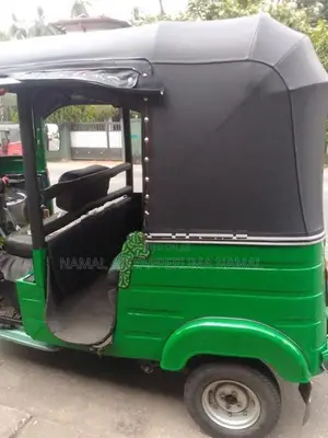 Bajaj RE 2013
