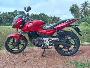 Bajaj Pulsar 200 2008