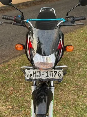 Bajaj CT100 2006