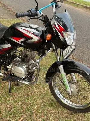 Bajaj CT100 2006
