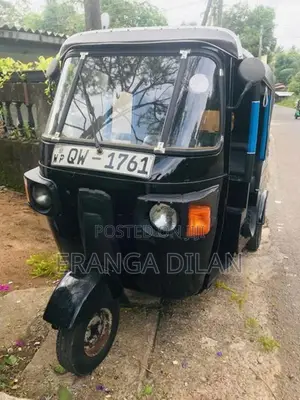 Bajaj RE 2009