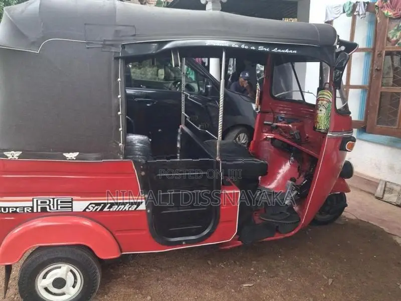 Bajaj RE 1996