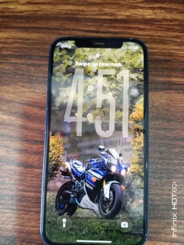 Apple iPhone 12 (Used)