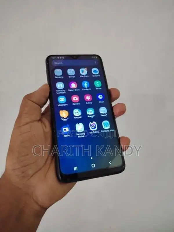Samsung Galaxy M10 16GB (Used)