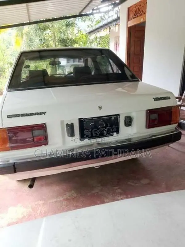 Nissan Sunny 1983