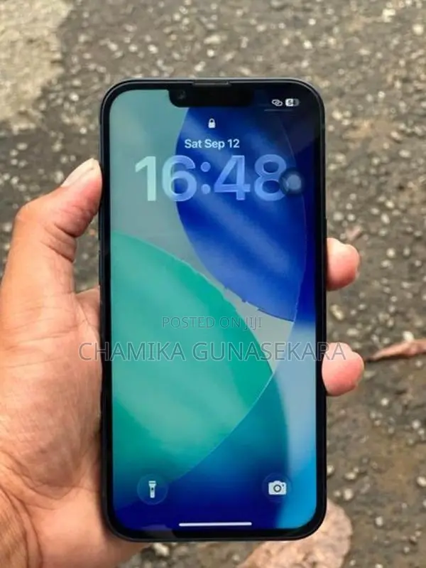 Apple iPhone 14 (Used)