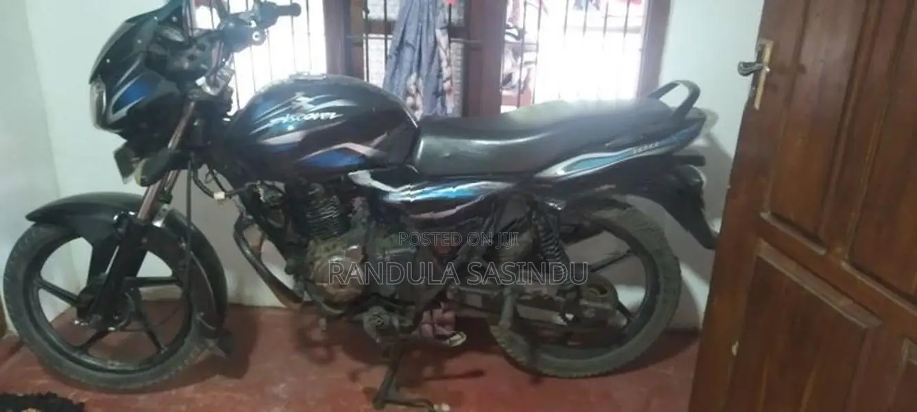 Bajaj Discover 2011