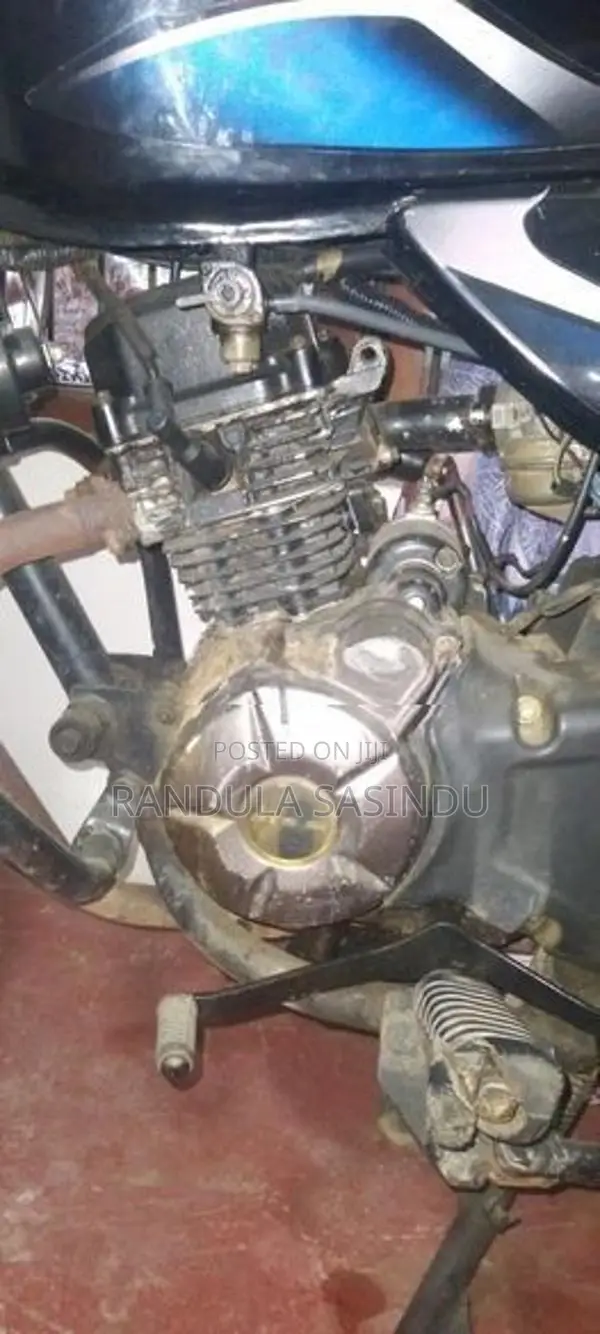 Bajaj Discover 2011