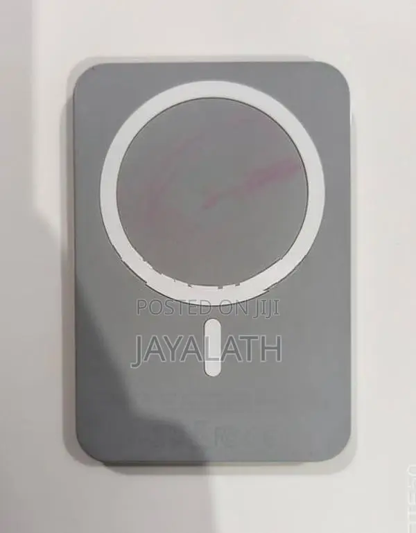 Infinix Wireless Magnetic Power Bank
