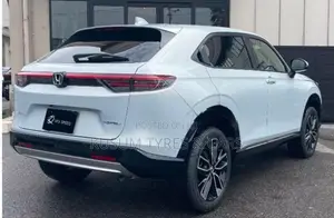 Honda Vezel Z Premium 10 SPEAKRS 2026