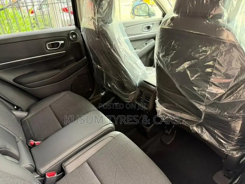 Honda Vezel Z Premium 10 SPEAKRS 2026