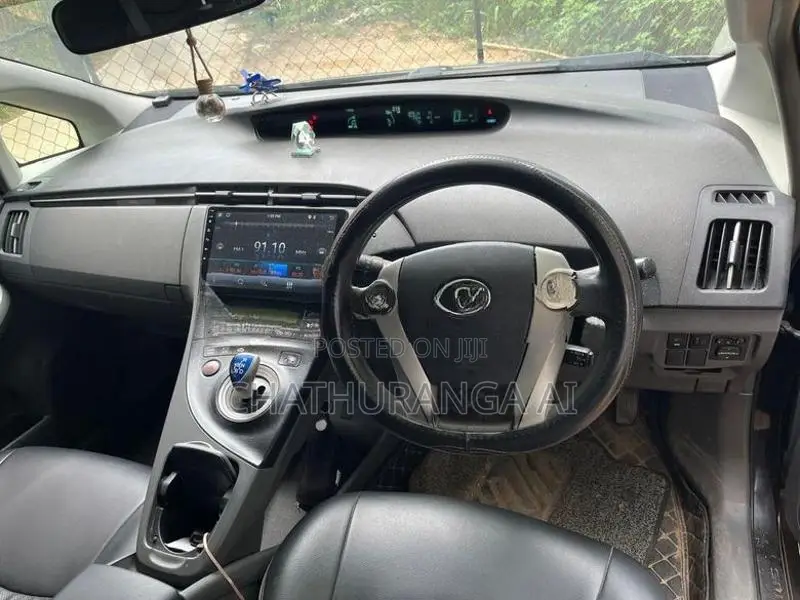 Toyota Prius 2012