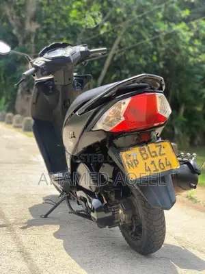 Honda Dio 2018