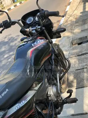 Bajaj Platina 110 ES 2016
