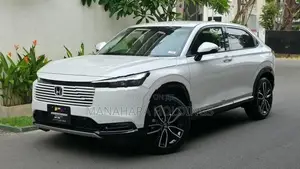 Honda Vezel Z Premium 10 🔊 2026