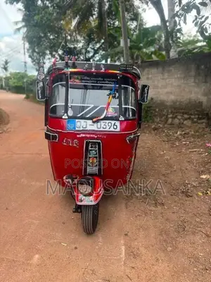 Bajaj RE 2 Stroke 2005