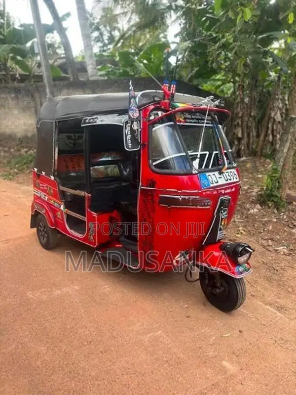 Bajaj RE 2 Stroke 2005