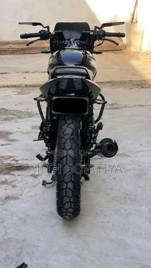 Bajaj Pulsar 150 2016