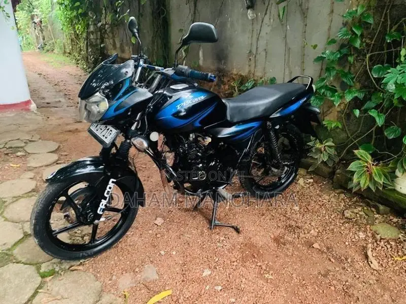Bajaj Discover 2010
