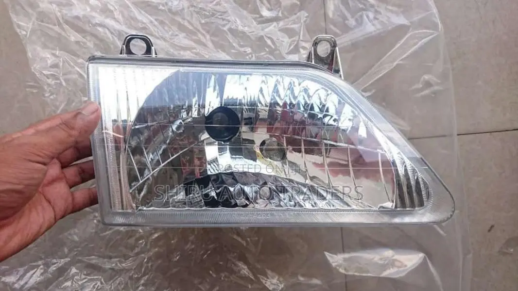 Toyota soluna headlamp for Car