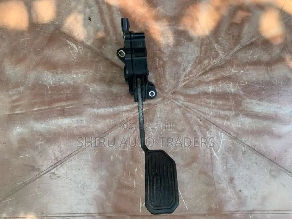Toyota axio 141 accelerator pedal for Car