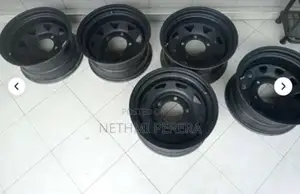 Daihatsu iron wheels and rim cups 14 for Car
