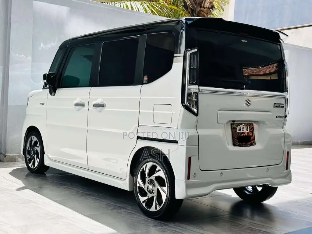 Suzuki Spacia XS Custom Turbo 2023 Car (Used)