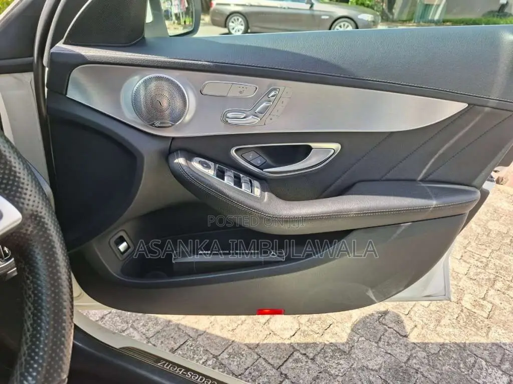 Mercedes-Benz C300 2015 Car (Used)
