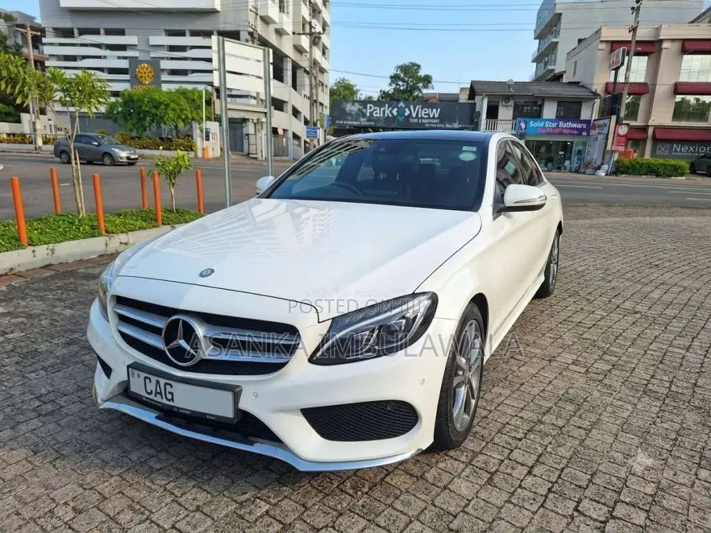Mercedes-Benz C300 2015 Car (Used)