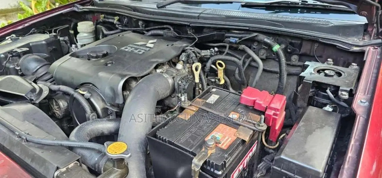 Mitsubishi Montero Sport 2012 SUV (Used)