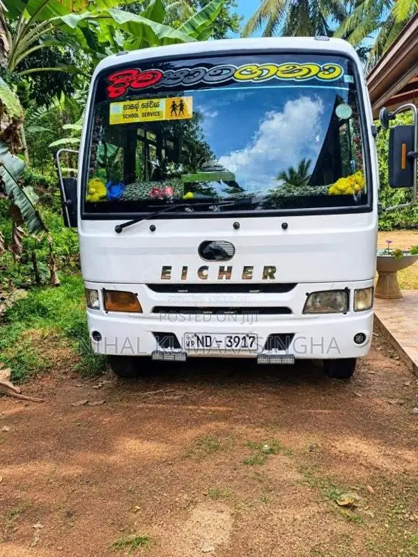 Eicher Skyline 2018 Bus (Used)