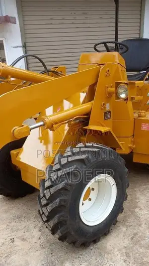 Mitsubishi WS200 L Wheel Loader 2017 Heavy-Duty (Used)