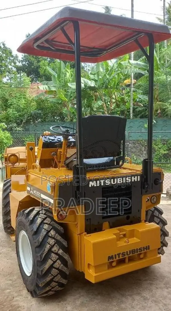 Mitsubishi WS200 L Wheel Loader 2017 Heavy-Duty (Used)
