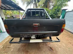 Toyota Hilux 1991 Pickup (Used)