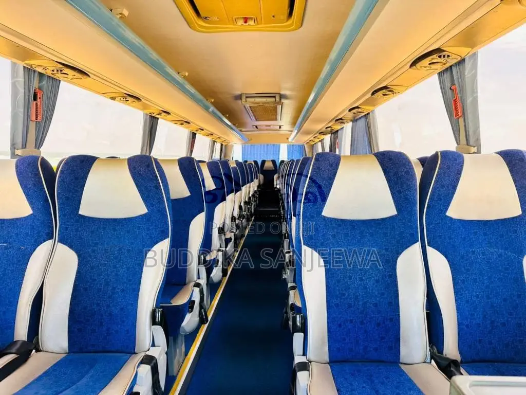 Micro Kinglong 2016 Bus Unregistered (Recondition)
