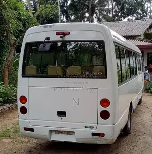 Mitsubishi Rosa 2011 Bus (Used)