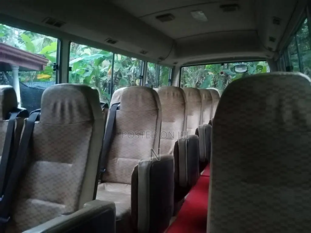 Mitsubishi Rosa 2011 Bus (Used)