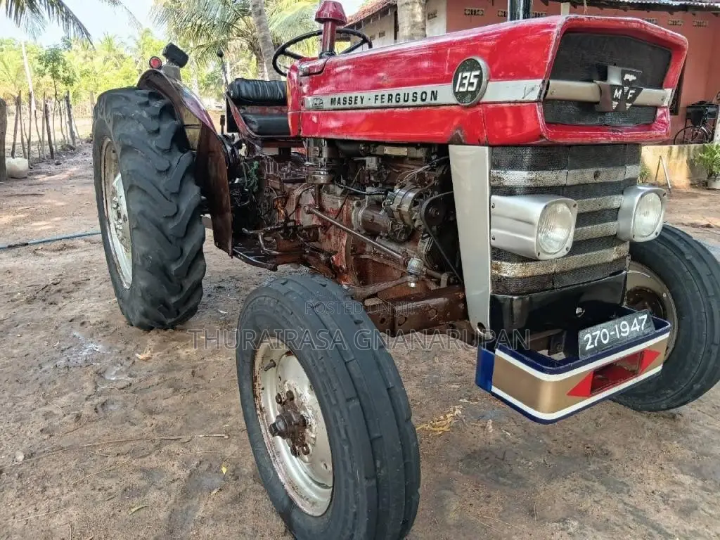 Massey-Ferguson 135 1999 Tractor (Used)