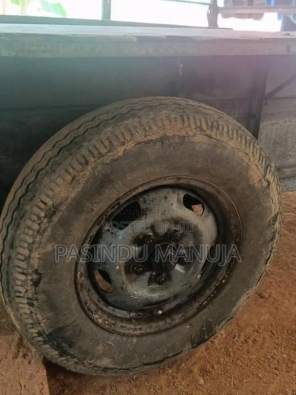 Kubota K 75 1988 Tractor (Used)
