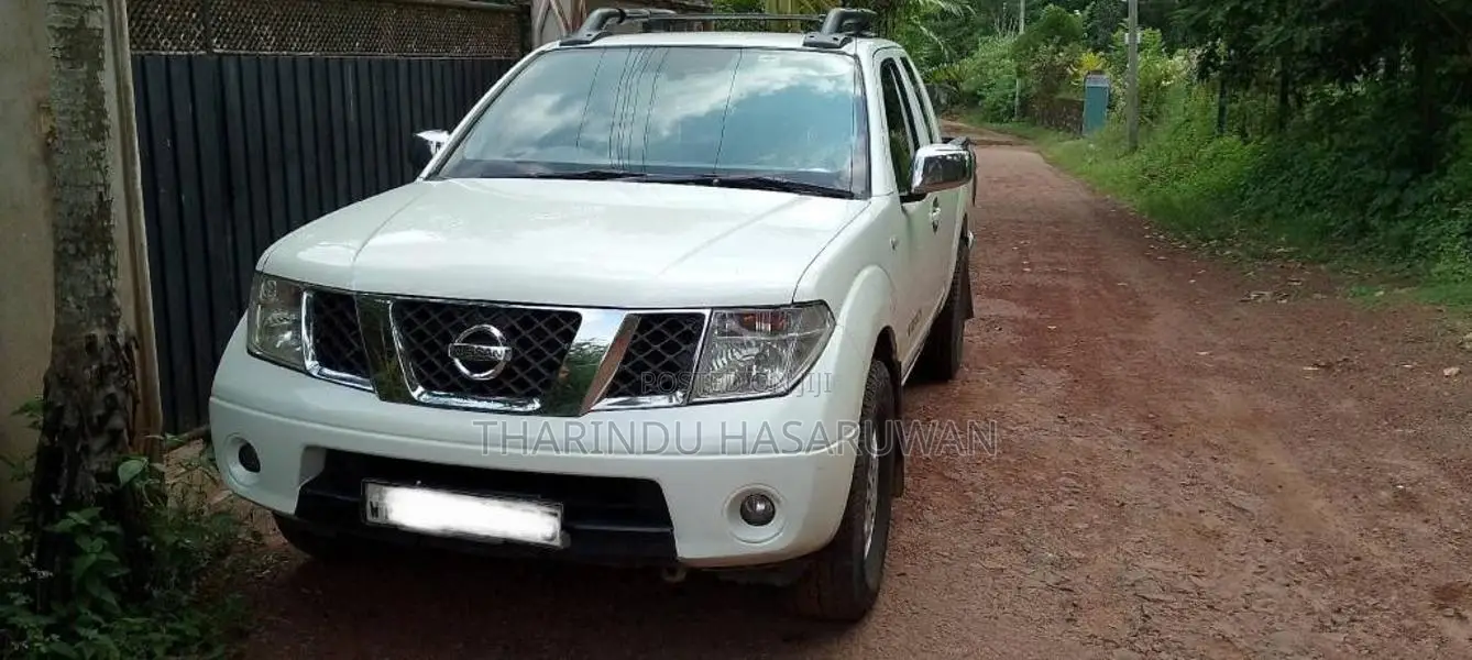 Nissan Navara 2010 Pickup (Used)