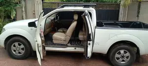 Nissan Navara 2010 Pickup (Used)