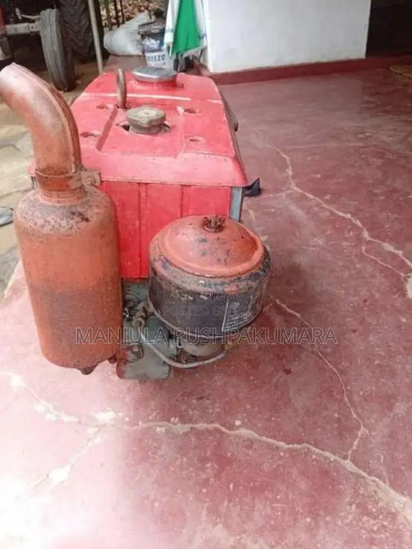 Kubota RV80 2016 Tractor (Used)