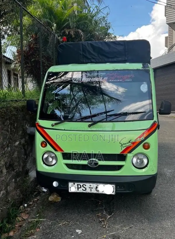 Tata Dimo Batta 2012 Lorry (Used)