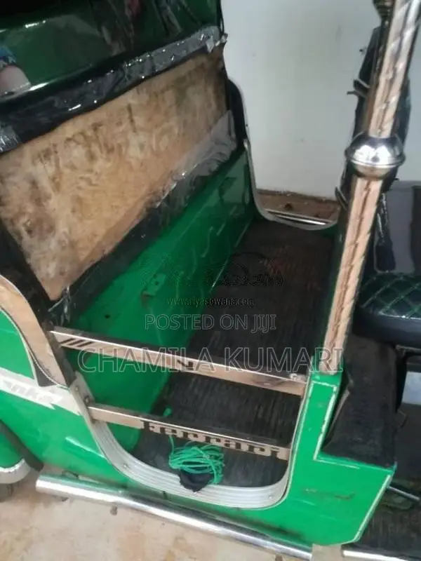 Bajaj RE 2015 Three Wheel (Used)