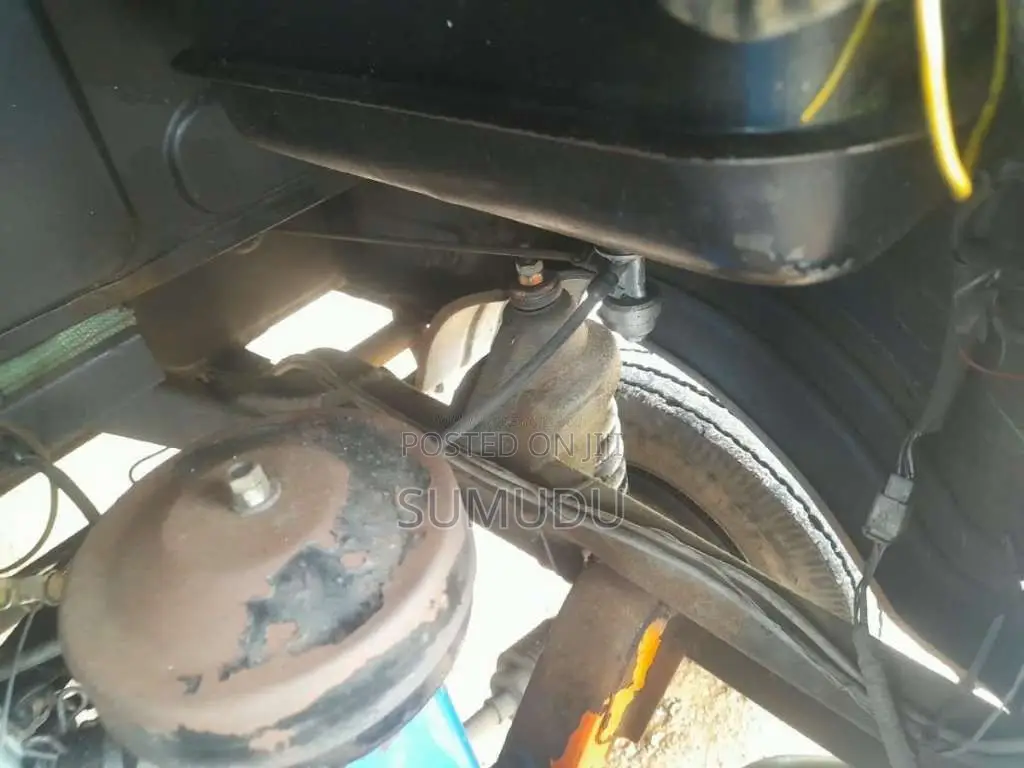 Bajaj 2 Stroke 2004 Three Wheel (Used)